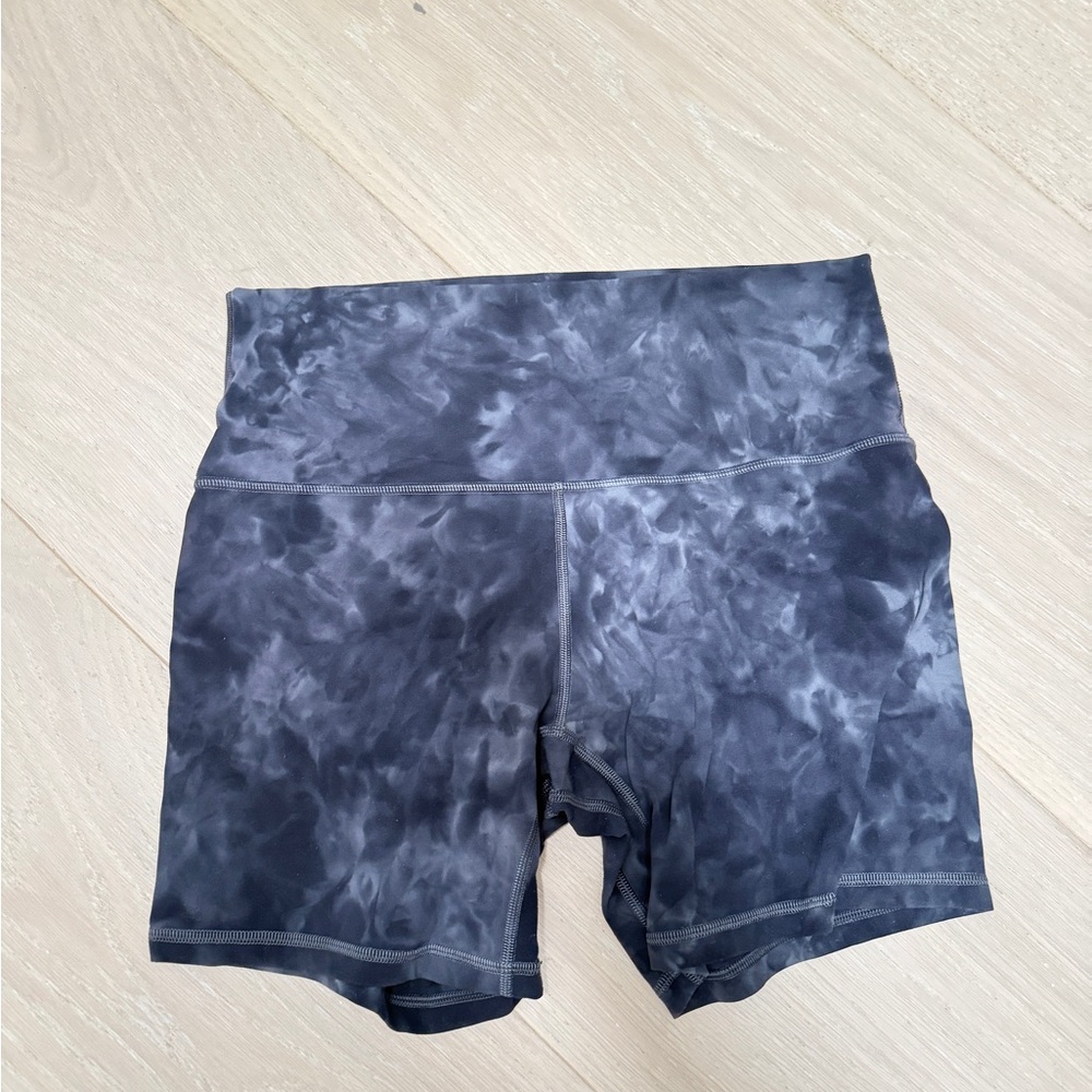 lululemon athletica High-Rise Tie-Dye Bike Shorts - Black/Charcoal